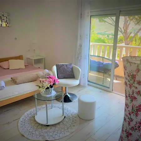 Super Horizont -Free Parking And Jaccuzzi Hotel Stobrec Room photo