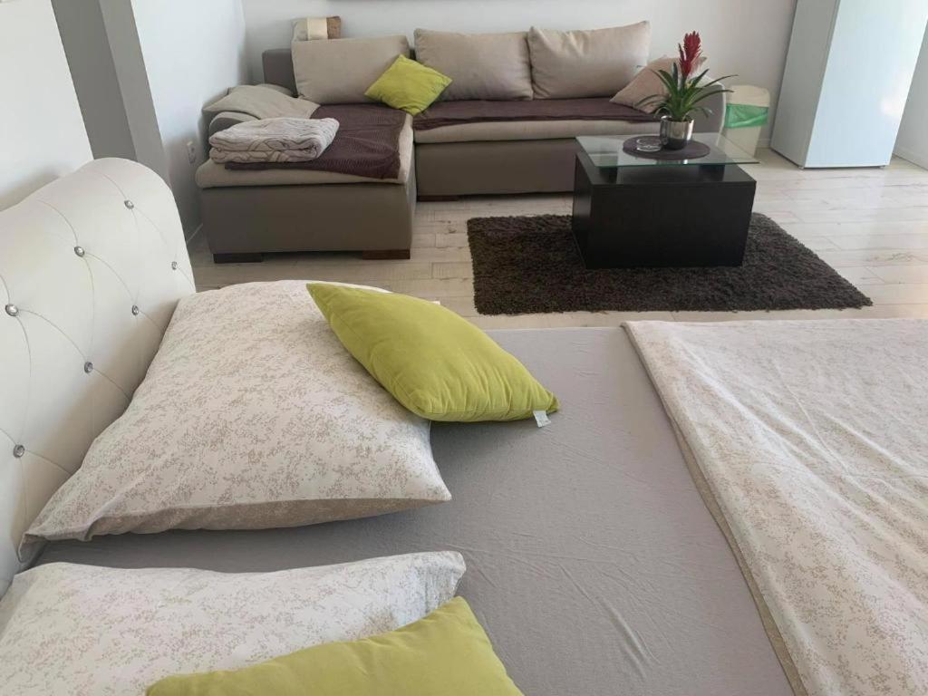 Super Horizont -free Parking And Jaccuzzi 3* Stobrec