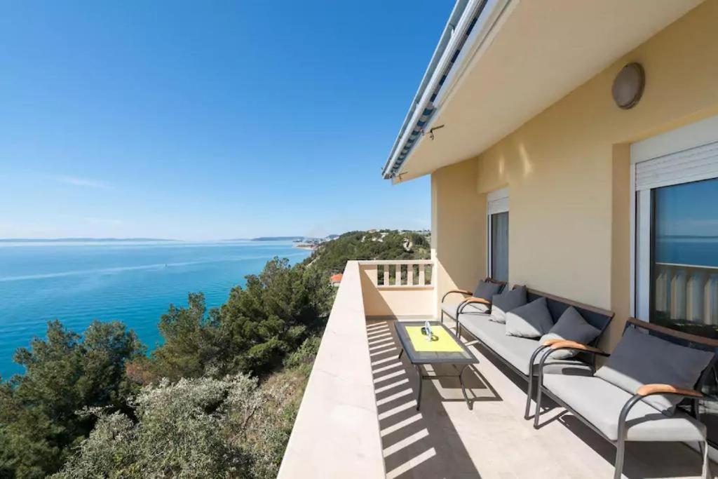 Super Horizont -free Parking And Jaccuzzi Guest house