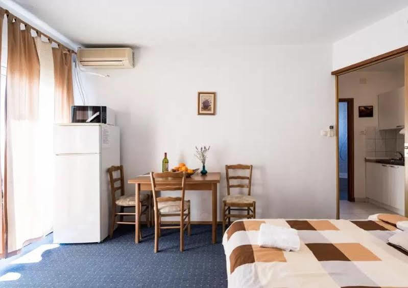 Super Horizont -free Parking And Jaccuzzi Guest house Stobrec